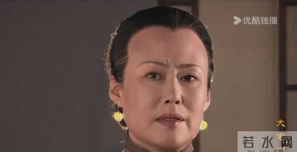 大宅门：杨九红为啥污蔑槐花和黄立有私？你看二奶奶给她设的圈套