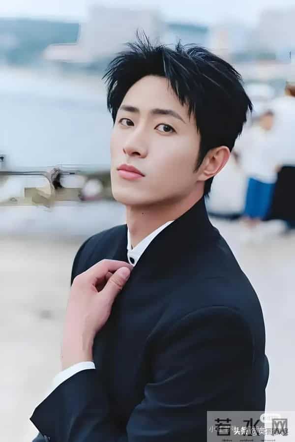 短剧一哥易主,十大男神重新洗牌,何健麒强势回归,王皓祯成黑马