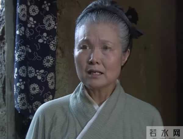 朱元璋暗访家乡，救命大娘被欺辱，龙颜大怒：可识得朕的身份？