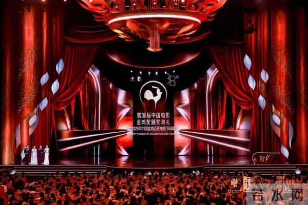 湖北长江电影集团出品4部影片斩获金鸡奖