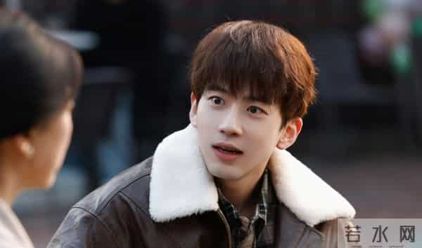 《他为什么依然单身》男演员颜值排名，第一霍建华，第二费启鸣