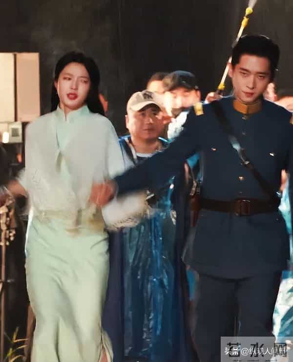 《玉簟秋》路透曝光：丞磊大长腿，徐若晗又瘦了，郭宇欣珠圆玉润