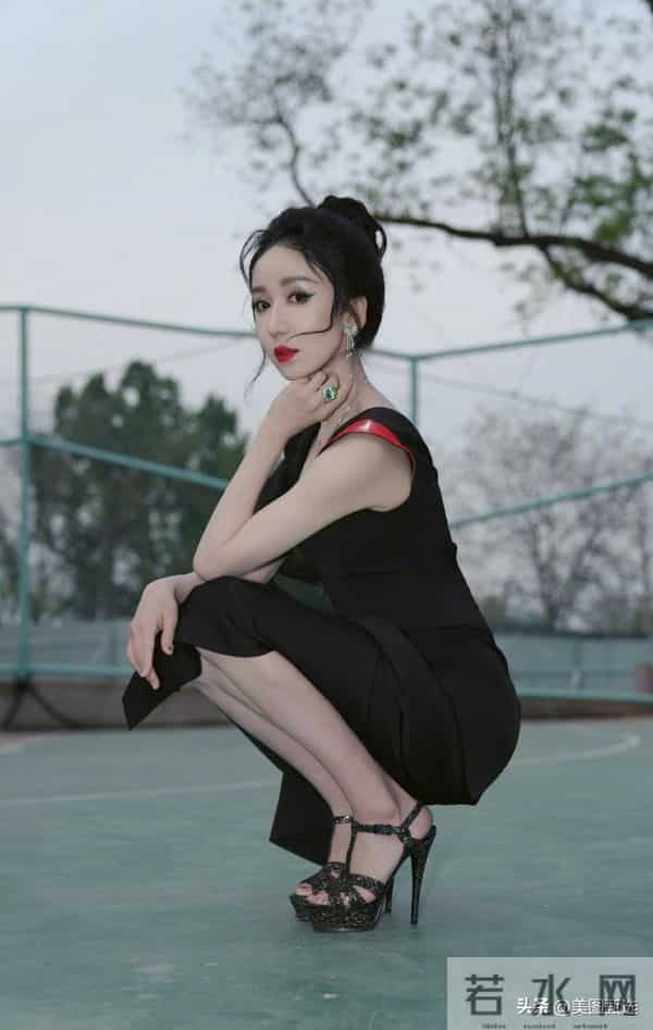 娄艺潇《爱情公寓》