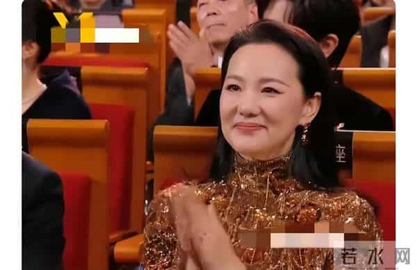 宋佳该睡不着了,金鸡影后全网大翻车,倪萍下场,郝蕾说的没错