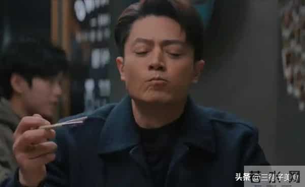 不会演别尬演！《他为什么依然单身》霍建华出手，才知假吃多离谱