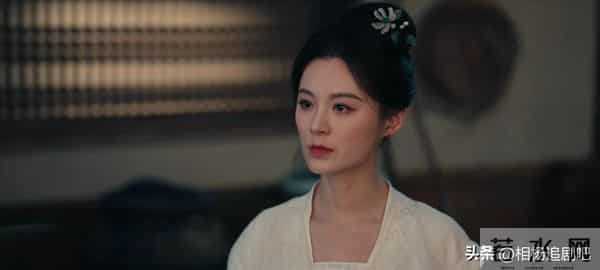 《唐诡3》：导演本来想让她演个花魁白月光，她一袭剑舞惊艳全场