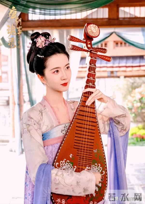 从青涩到惊艳！许龄月在《唐诡3》突破自我，红衣美人让人心动！