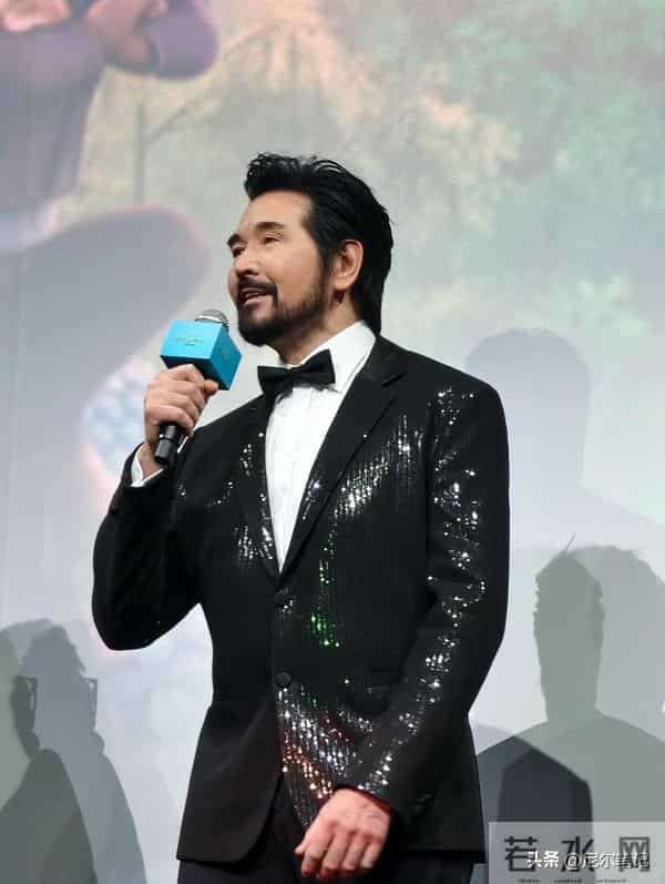 疯狂动物城2首映礼：费翔发福显油腻，大鹏一脸褶，金晨干干瘪瘪