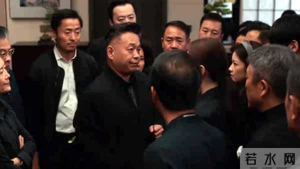 《四喜》大结局：直到冯志去世，才知冯美奇高攀胡刚，沈明珠下嫁