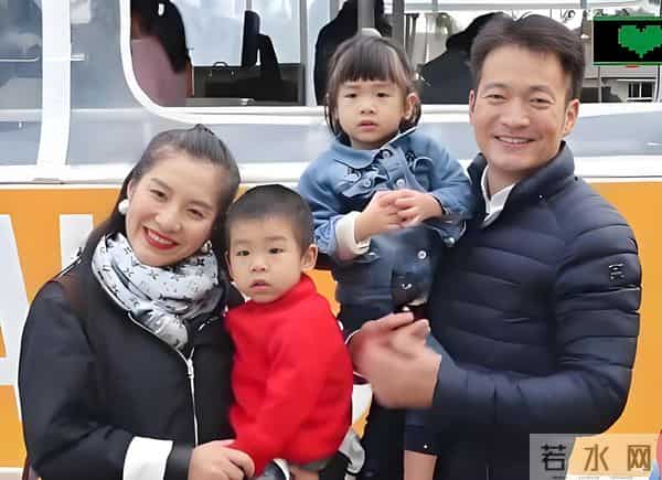 闫妮曾低调离婚,喻恩泰深陷出轨漩涡,《武林外传》剧照命运多舛