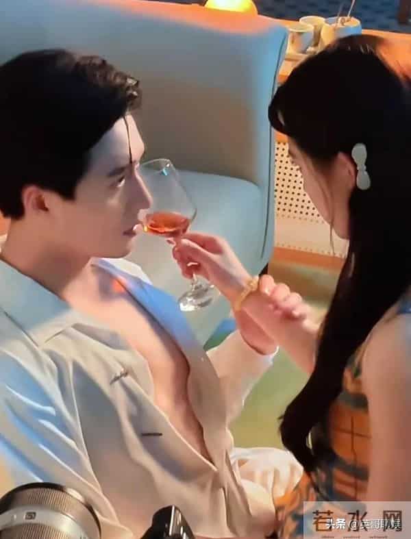 王皓祯新剧火爆上线！红果热度已破300万，女主比郭宇欣还会撩