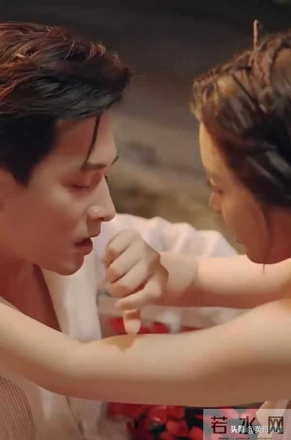 王皓祯新剧火爆上线！红果热度已破300万，女主比郭宇欣还会撩