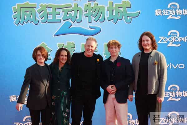 《疯狂动物城》第二部来了，全球票房有望冲击20亿美元