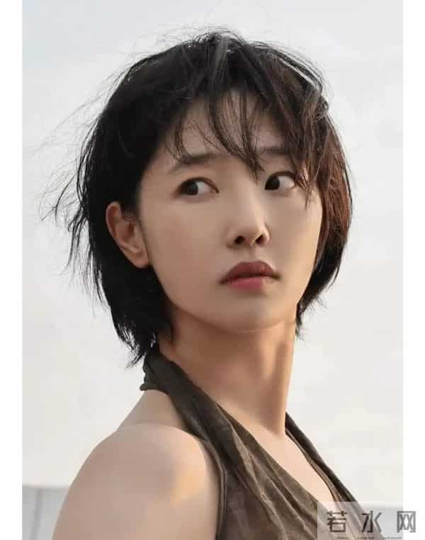 宋佳该睡不着了,金鸡影后全网大翻车,倪萍下场,郝蕾说的没错