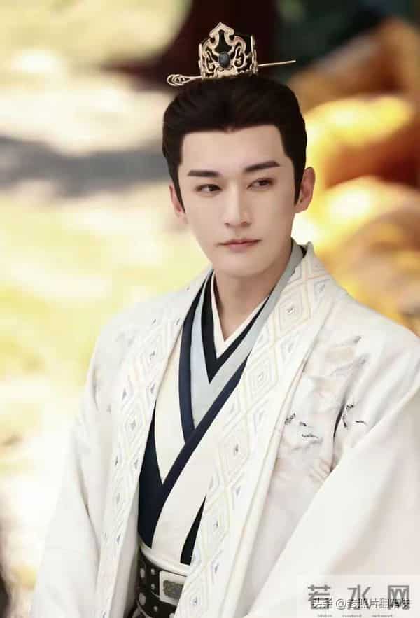 3.6亿《诸葛亮传》选角悬！中生代谁能执起羽扇？