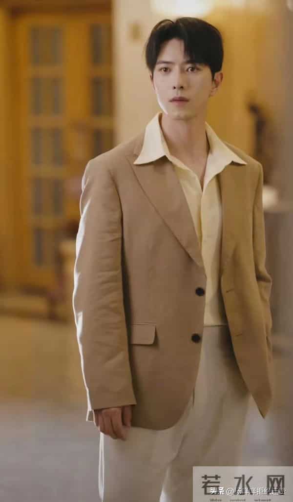 短剧杀疯了！《何须相守到白头》双破亿，三榜第一太能打！