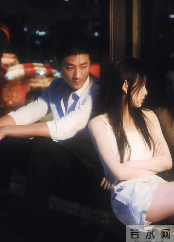 余茵最搭的男演员出现了，比柯淳有魅力，居然参演过《许我耀眼》