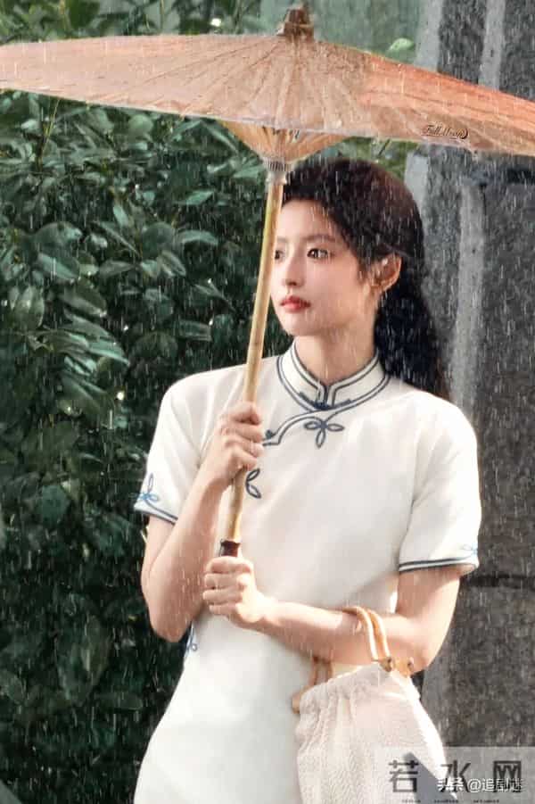 湖南卫视播出!《玉簟秋》美学爆破,少帅夫妇燃情全网沸腾,看呆