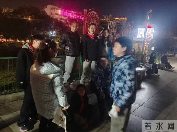 以光影为舟，载童心驶向母爱的深海