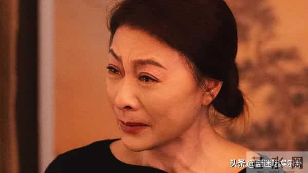 四喜：直到玉镯戴在小三手上，才明白，何丽华为何被气到住院