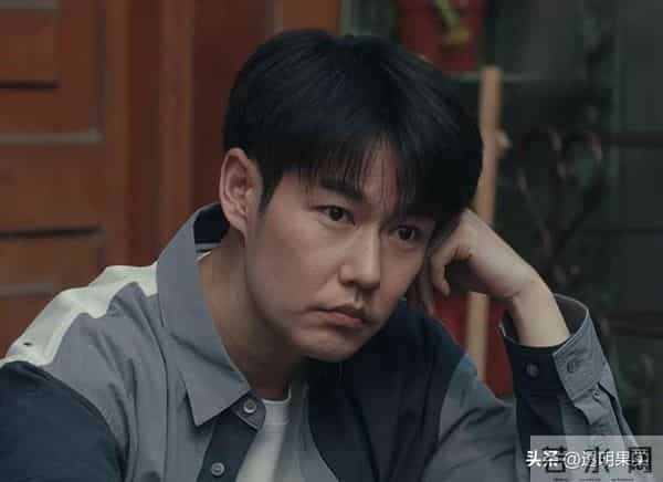 《四喜》:直到袁碧晨与许知东离婚,才发现喻静香的心机有多深