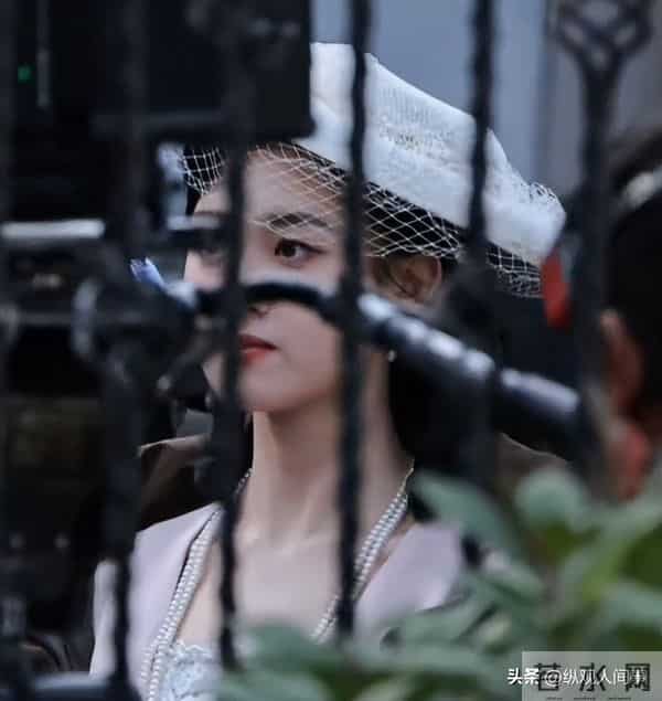 《玉簟秋》路透曝光：丞磊大长腿，徐若晗又瘦了，郭宇欣珠圆玉润