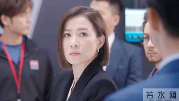 高水准！直到看了《新闻女王》，才知道成年人看的剧是这样的