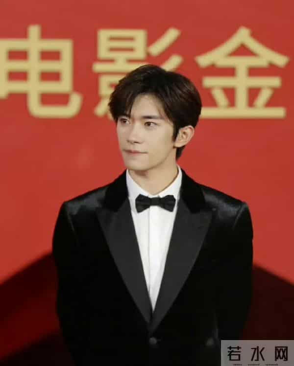 易烊千玺厉害的不是24岁当影帝，也不是拥有多个人生角色。