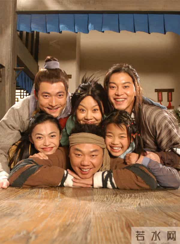 闫妮曾低调离婚,喻恩泰深陷出轨漩涡,《武林外传》剧照命运多舛