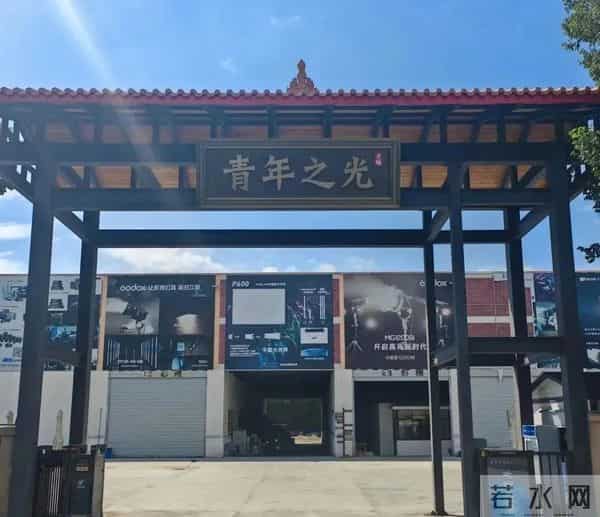 曾在温江拍摄！易烊千玺凭《小小的我》获金鸡奖影帝