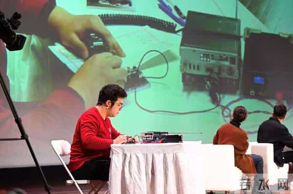 还原隐蔽战线英烈事迹 《沉默的荣耀》主创与清华师生共话信仰