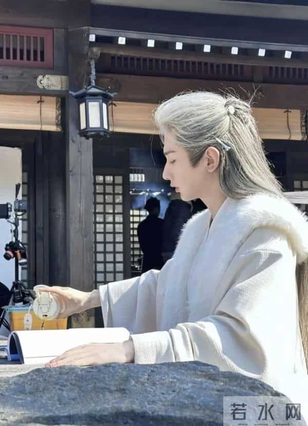 成毅又一新剧已过审即将上线！网友直呼：这性格一看就爱了！