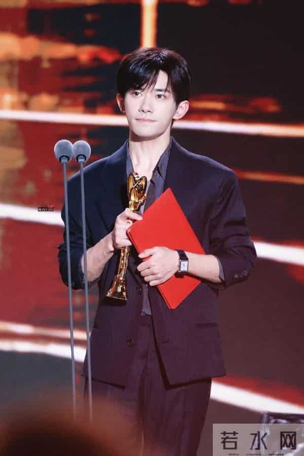 金鸡奖争议引关注：评选标准模糊，电影行业如何重塑公信力？