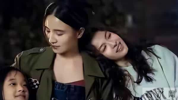 宋佳获金鸡影后仅一天，令人厌恶的一幕发生，孙俪章子怡都被牵连