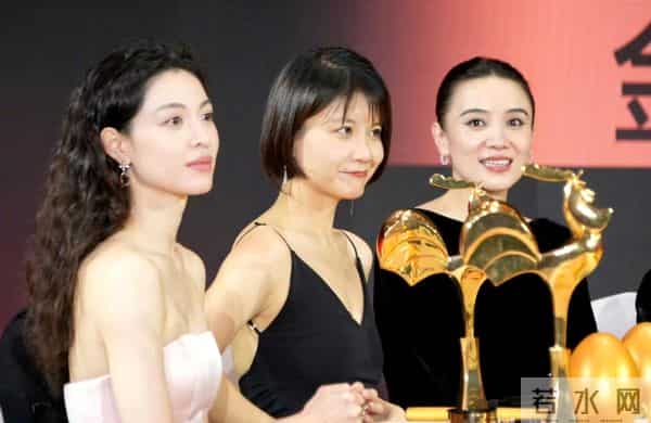 陈道明的举动寓意深!今年金鸡奖的3个无声信号,是时候读懂了