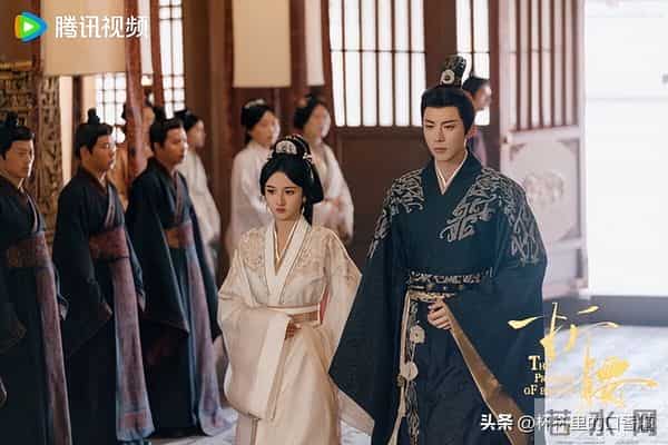 《凤凰台上》上瘾但天外有天！ 10部“追过都说好看”古装剧推荐！