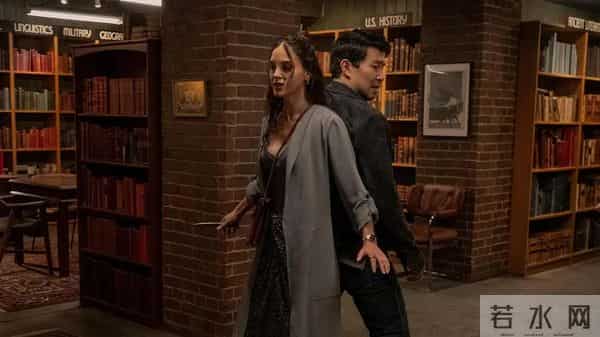 2025 海外剧王炸！三部作品凭 “破格叙事” 炸屏，爽点密集直击感官