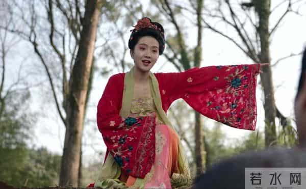 不打针不整容,《唐诡3》许龄月惊艳出圈,告诉你啥叫天选古人