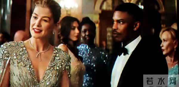 《惊天魔盗团3》：十年之约，一场平庸的魔术秀