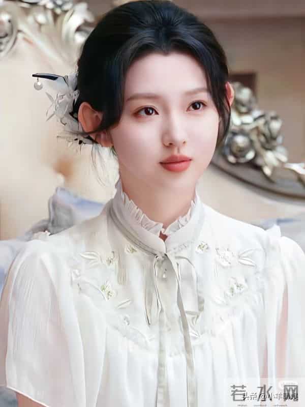 红果演员人气榜再次刷新！陈添祥热度减退，“四朵金花”已成常客