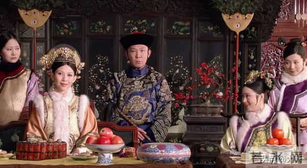 为什么甄嬛一回宫，宜修就被压着打，真是的她后期被强行降智了吗