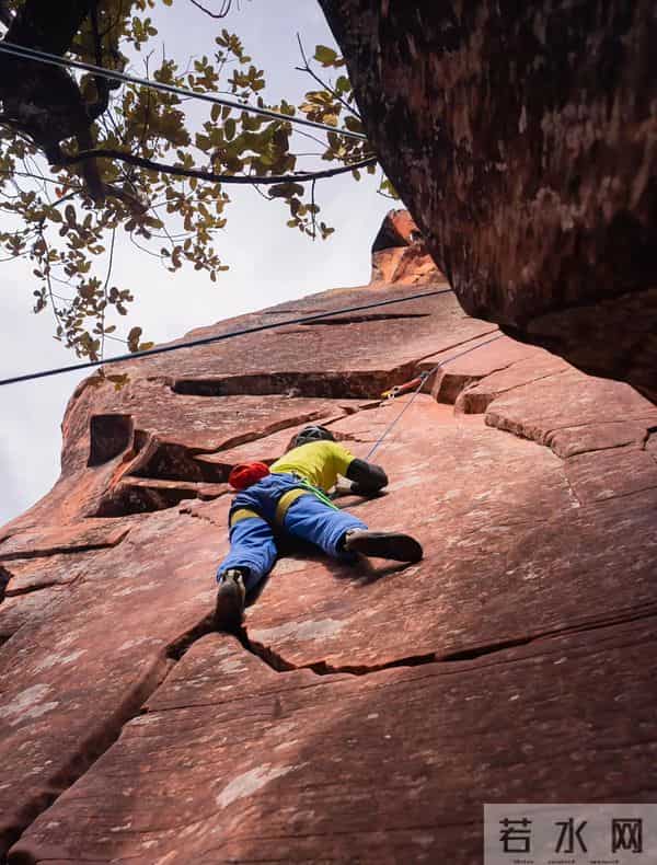 跟着王一博《探索新境2》凯旋归来，这次他玩多大？