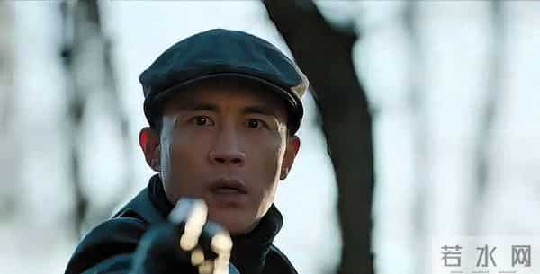 《隐锋》当街灭口藏狠招！被枪杀的证人，藏着曹鹏吕文禄的死穴