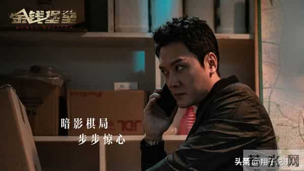 离婚不塌房！冯绍峰沉淀4年，威尼斯电影节爆了