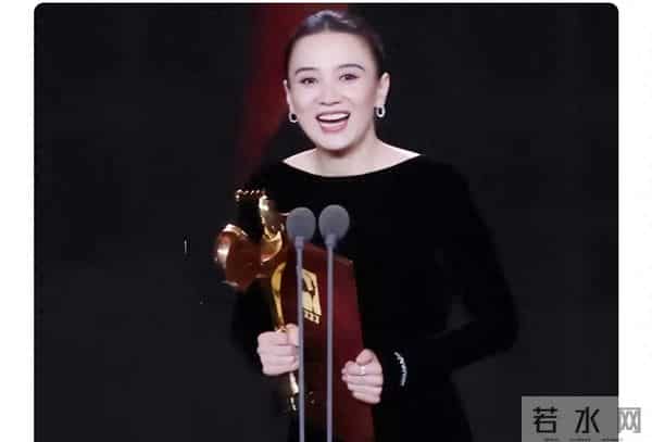 宋佳该睡不着了,金鸡影后全网大翻车,倪萍下场,郝蕾说的没错