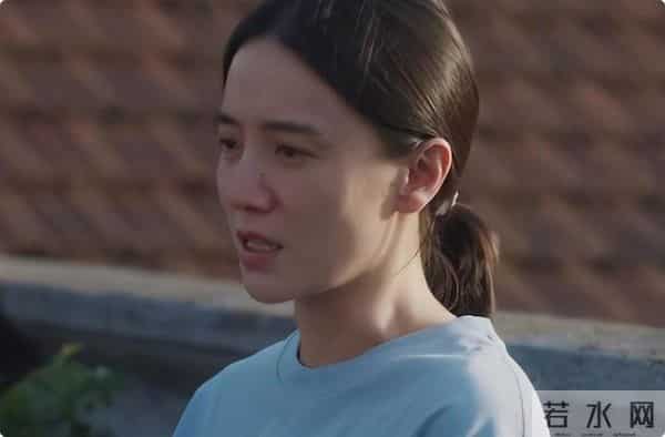 金鸡奖谜团：张艺谋遭质疑，《哪吒2》被冷落，陈道明举动成焦点