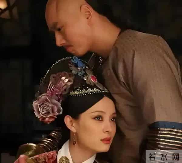 果郡王临终前才发觉,家宴上甄嬛故意打翻酒杯,其实是救了他一命