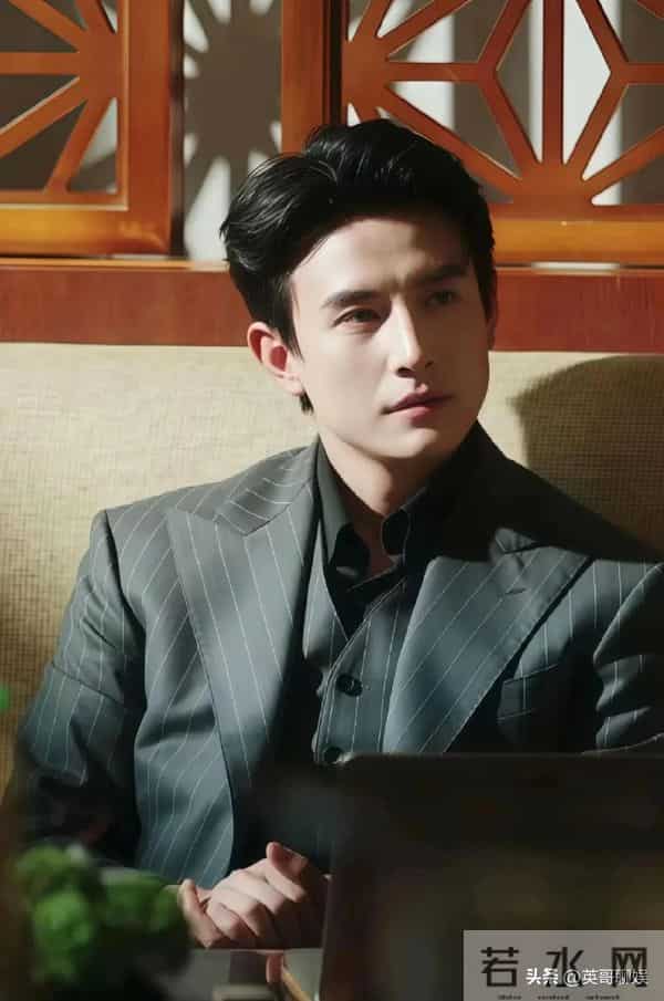 短剧人气男神大换血，何健麒逆袭第九，柯淳垫底，榜首竟是他