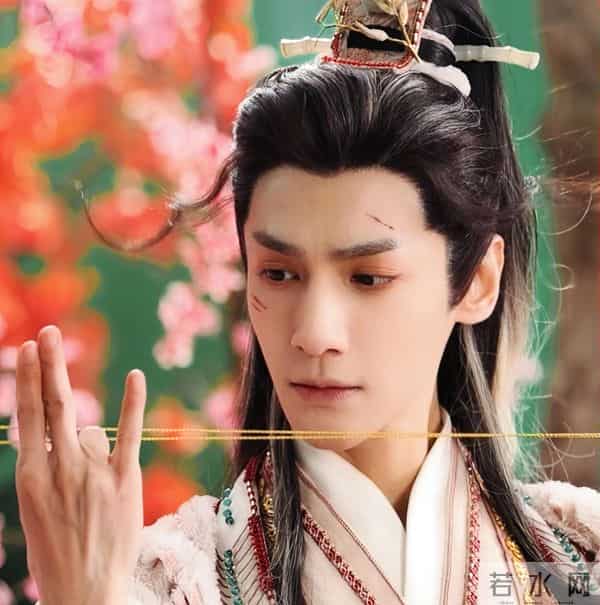 最近热播古装国剧排名！《唐诡3》7300万日播，杨紫新剧破21亿