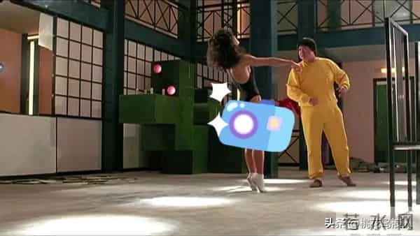 成名不易啊，胡慧中在这片牺牲很大！